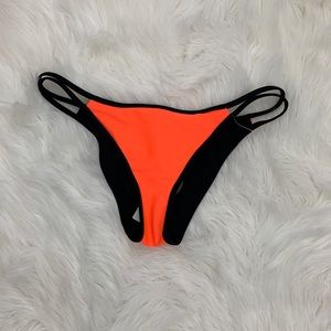 Pilyq Omni Strappy Troy Teeny